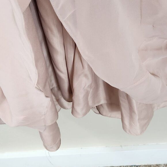 Monique Lhuillier Off the Shoulder Chiffon Gown Size 0 Style 450384 - Picture 6 of 16